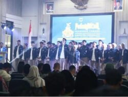 Hadiri Pelantikan PMII Kabupaten Tasikmalaya, Wakili Bupati Asisten Administrasi Umum Asep Gunadi Ucapkan Selamat Kepada Pengurus