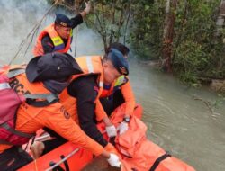 Kecelakaan Jatuhnya Truk Ke Sungai Segati, Kepala Basarnas Budi Cahyadi: Korban Meninggal Dunia 15 orang dan 17 Selamat