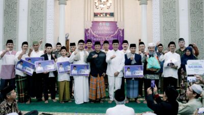 Bupati Ciamis Kembali Laksanakan Tarawih Keliling, Masyarakat Rajadesa Sambut Antusias