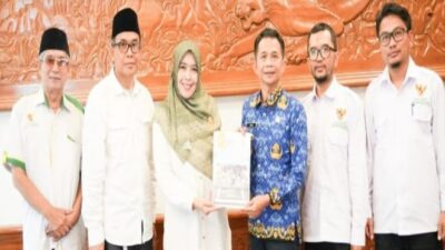 Baznas Memperkuat Ekonomi Umat Melalui Pengelolaan Zakat, Infak, dan Sedekah