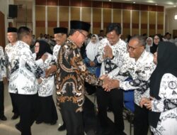 Hadiri Halal Bihalal PGRI, Bupati Ciamis Ajak Insan Pendidikan Perkuat Semangat Mencetak Generasi Emas