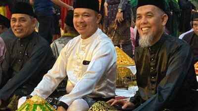 Wakil Bupati Pelalawan Hadiri Prosesi Adat Tepuk Tepung Tawar, Gelaran Lembaga Adat Melayu Riau