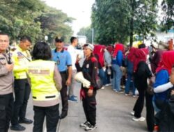 May Day 2025, Polres Purwakarta Lakukan Pengawalan dan Pengamanan Jalur Buruh ke Jakarta