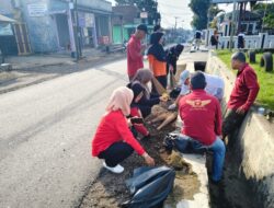 Tingkatkan Lingkungan Bersih, Pemdes Kasomalang Wetan “Jumsih” Jadi Agenda Rutin