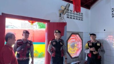 Polres Purwakarta Lakukan Pengamanan Rangkaian Hari Raya Waisak Ke-2569 TB Tahun 2025
