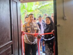 Polisi di Bandung ‘Patungan’, Biayai Perbaikan Rumah Warga Korban Gempa