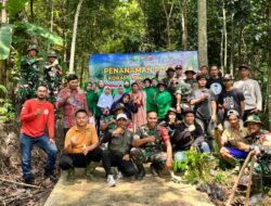 Sinergitas TNI Polri, Polsek Jatiluhur Bersama Koramil Lakukan Penanaman Pohon Bersama di Desa Parakanlima