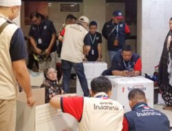 Jemaah Masih di Makkah, Pos Indonesia Sudah Antar Oleh-oleh Haji Sampai Rumah