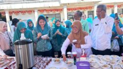 Ketua TP-PKK Kabupaten Subang Hadiri Pangan Murah di Desa Gandasari, Dukung Produk UMKM Belanja Produk Lokal