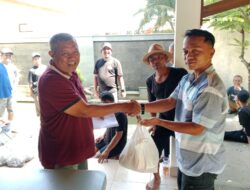 RM Jembar Sembelih Sapi Dengan Bobot 833 Kilogram, Dibagikan Kepada Ratusan Karyawan dan Masyarakat