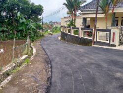 Pemdes Banyuresmi Kecamatan Sukahening Telah Laksanakan Pengaspalan Jalan Kampung Banuherang RW 002