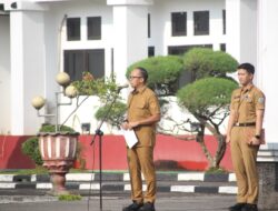 Wali Kota Tasik Pimpin Apel Pagi Gabungan Dirangkaikan Pemberian Penghargaan RB Awards Tahun 2024
