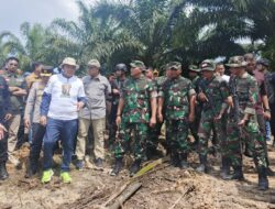 Pemulihan Kawasan Hutan Konservasi, Danrem 031/Wira Bima Laksanakan Pemusnahan Tanaman Sawit Ilegal
