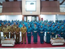 Ketua TP-PKK Kabupaten Subang Lantik 10 Ketua Kecamatan dan Pembina Posyandu