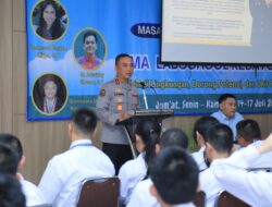 Beri Materi di MPLS SMA Labschool, Kadiv Humas Berikan Motivasi Hadapi Bonus Demografi