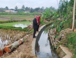 Pemerintah Kecamatan Sukaresik Lakukan Monev DD Tahap 1 Tahun 2025, yang Telah di Laksanakan Pemerintah Desa Banjarsari