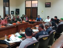 Komisi II DPRD Kota Tasik Terima Audiensi Perkumpulan Pedagang Pasar, Terkait Kenaikan Tarif yang Memberatkan