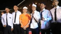 Apresiasi Petugas Kebersihan, Pemkab Purwakarta Gelar Acara “Tukar Nasib” Pejabat Bersihkan Sampah