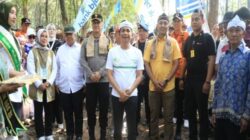 Bupati Purwakarta Saepul Bahri Binzein Hadiri Acara Pasar Pasisian Leuweung: Sinergi Ekonomi Lokal dan Pelestarian Alam