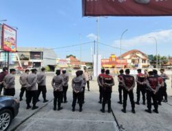 Polres Purwakarta Lakukan Pengamanan Pengosongan Lahan di Jalan RE Martadinata