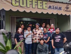 Wakil Wakil Kota Tasik,Diky Chandra Hadiri Pembukaan Cafe Di Leuwidahu