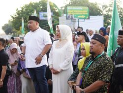 Bupati Subang Kang Rey dan Anggota Komisi I DPR RI Hj. Elita Lepas 367 Jamaah Umrah 
