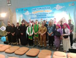 Meriah! Pertunjukan Simponi Awi Kreasi Musik Tradisional Bambu yang Digelar Kelompok Seni Rekha Linggajaya