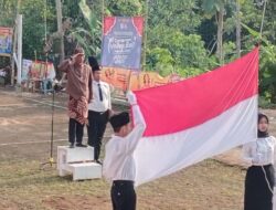 Deri Herlisana Ketua RW 015 Perum Bumi Resik Abdi Negara Mangkubumi Pimpin Upacara HUT Ke-80 Kemerdekaan RI 