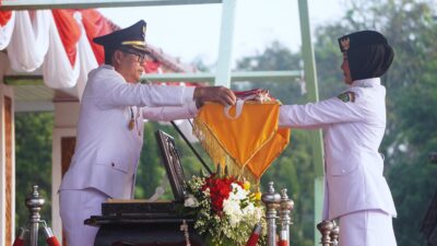 Wabup Subang Jadi Inspektur Penurunan Bendera Merah Putih, Berlangsung Khidmat