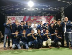Diky Chandra Bergembira Bersama Karang Taruna dan Masyarakat Kelurahan Singkup, di Kegiatan 80 Tahun Pesta Kemerdekaan Indonesia