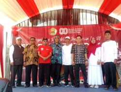 Diky Chandra Lepas Ratusan Peserta Gerak Jalan yang Diadakan Yayasan Syifaurahman
