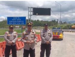 Antisipasi Aksi Unjuk Rasa Buruh, Polres Sumedang Laksanakan Pengamanan dan Penyekatan di GT Cimalaka
