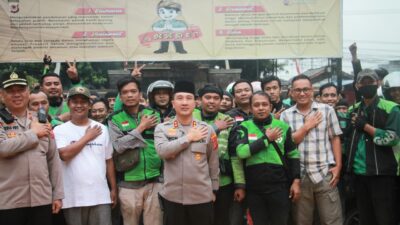 Wujud Bela Sungkawa, Kapolres Purwakarta Ikut Doa Bersama Bareng Ojol