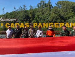 Peringati HUT Kemerdekaan RI Ke-80,TNI, Polri, Pemda, Praja IPDN, dan Masyarakat, Bentangkan Bendera Merah Putih Sepanjang 1 Kilometer di Cadas Pangeran Sumedang