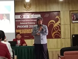 Wakil Wali Kota Tasik, Diky Chandra Jadi Dosen Dadakan di PKKMB STHG