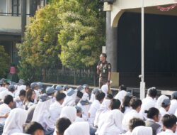 Kejaksaan Tinggi Jabar Lakukan Penyuluhan Hukum di SMA Negeri 16 Kota Badung “Jaksa Masuk Sekolah”