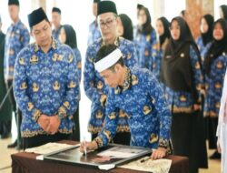 Bupati Saepul Bahri Binzein Lantik 47 PPPK : Loyalitas dan Integritas Jadi Kunci Pembangunan Purwakarta Istimewa