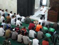 Kang Rey Laksanakan Shalat Ghaib dan Doa Bersama