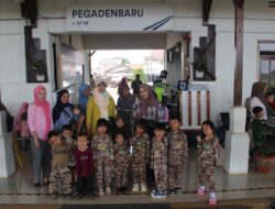 Paud Delima dan TK Al-Bina Adakan Citytour ke Stasiun Kereta Api Pagaden Baru