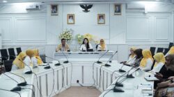 Rakor Dekranasda,Ketua Ega Anjani Reynaldy:Ajak Sinergi dan Inovasi Produk Kerajinan Lokal