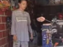 BAZNAS Sumedang Salurkan Bantuan Kepada Pedagang Mainan Disabilitas