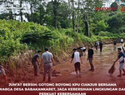 KPU Kabupaten Cianjur Gelar Aksi “Jumat Bersih” Bersama Masyarakat