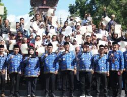 Bupati Tasikmalaya Serahkan Sebanyak 95 UMKM SHAT Lintas Sektor dan Teken Lol