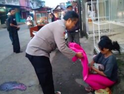 Aksi Heroik! Anggota Polsek Plered Bantu Seorang Ibu Melahirkan di Pinggir Jalan, Bayi Selamat