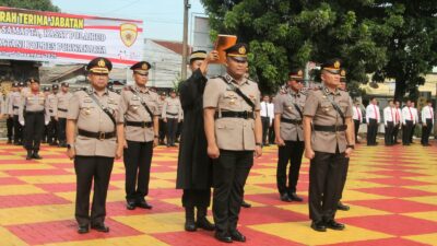Polres Purwakarta Gelar Sertijab, Jabatan Kabag, Kasat dan Kapolsek Berganti