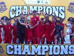 Tutup Turnamen Final Bupati Cup U-17, Kang Rey: Dorong Lahirnya Generasi Pesepakbola Baru