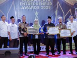 Pelaku Usaha Sodonghilir Dapat Penghargaan “Tasikmalaya Enterpreneur Award” Camat Asep Priyatin Saputra: Ucapkan Terima Kasih Kepada Enterpreneur Kecamatan Sodonghilir