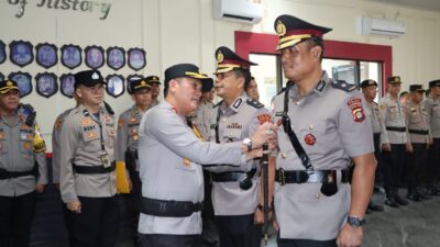Kapolres Muara Enim AKBP Jhoni Eka Putra Pimpin Sertijab Pergantian Kabag SDM, Berlangsung Khidmat