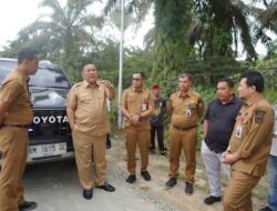 Plt Gubernur Riau SF Hariyanto, Meninjau Jalan Lintas Siak-Pekanbaru