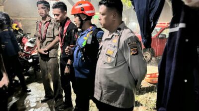 Respon Cepat Polisi, Dua Pendaki Tersesat di Gunung Haur Berhasil Dievakuasi Dengan Selamat